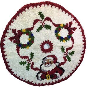 Vintage Shillcraft Christmas Tree Skirt Latch Hook Handmade Finished Large 48"